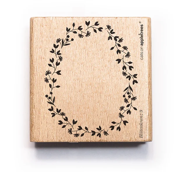 Cats on Appletrees – Stamp Flower Wreath 9 Oval (H)