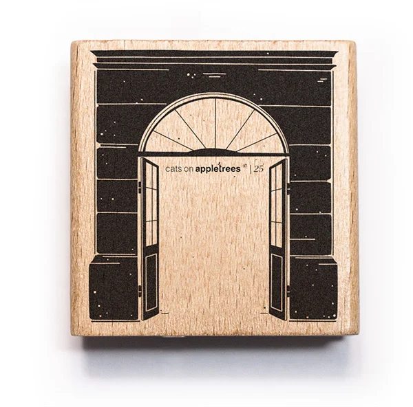 Cats on Appletrees -Stamp House 25 – Door (H)
