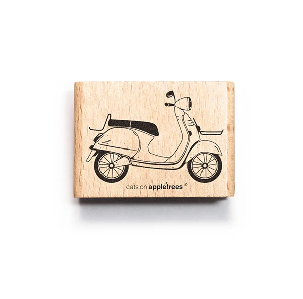 Cats on Appletrees – Stamp Scooter 2 (F)